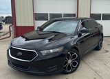 Used 2017 Ford Taurus SHO image 3