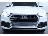 Used 2020 Audi Q5 2.0T Premium w/ Convenience Package image 4