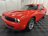 Used 2017 Dodge Challenger SXT image 4
