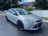 Used 2014 Ford Focus SE w/ Equipment Group 201A image 2