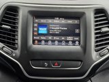Used 2019 Jeep Cherokee Latitude Plus image 4