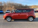 Used 2024 Kia Soul LX w/ Option Group 015 image 2