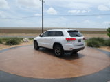 Used 2017 Jeep Grand Cherokee Limited image 4