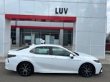 Used 2023 Toyota Camry SE image 6