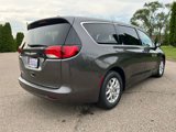 Used 2023 Chrysler Voyager LX image 5