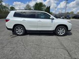 Used 2013 Toyota Highlander Plus image 2