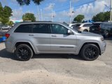 Used 2019 Jeep Grand Cherokee Altitude image 3