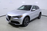 Used 2018 Alfa Romeo Stelvio Ti image 4