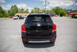 Used 2020 Chevrolet Trax LT w/ LT Convenience Package image 4