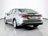 Used 2019 Toyota Camry LE image 5
