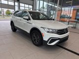 Used 2022 Volkswagen Tiguan SE w/ Panoramic Sunroof Package image 3