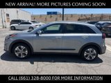 Used 2022 Kia Niro EX image 2