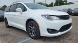 Used 2020 Chrysler Pacifica Touring-L Plus w/ S Appearance Package image 3