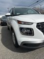 Certified 2021 Hyundai Venue SE image 4