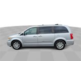 Used 2012 Chrysler Town & Country Touring-L w/ Entertainment Group #2 image 5