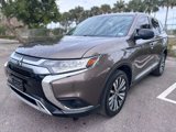 Used 2019 Mitsubishi Outlander ES image 3