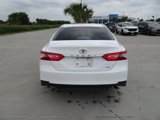 Used 2018 Toyota Camry LE image 5
