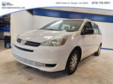 Used 2005 Toyota Sienna CE image 2
