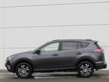 Used 2017 Toyota RAV4 LE image 4