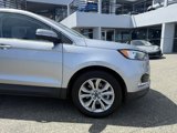 Used 2022 Ford Edge Titanium image 4