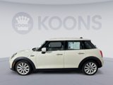 Used 2021 MINI Cooper 4-Door Hardtop image 2