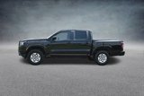 Used 2024 Nissan Frontier SV image 2