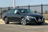 Used 2022 Nissan Altima 2.5 SV image 2