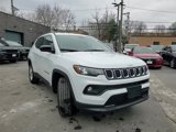 New 2025 Jeep Compass Latitude image 3