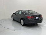 Used 2017 Chevrolet Malibu LT image 3
