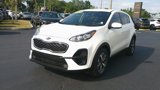 Used 2020 Kia Sportage LX image 2