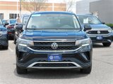 Certified 2022 Volkswagen Taos SE w/ Panoramic Sunroof Package image 2