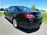 Used 2016 Ford Taurus SE image 4