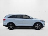Used 2016 Kia Sorento EX image 4