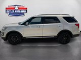 Used 2017 Ford Explorer Limited image 6
