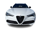 Used 2023 Alfa Romeo Stelvio Veloce image 2