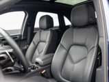 Used 2024 Porsche Macan image 5