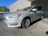 Used 2017 Ford Focus SE w/ Cold Weather Package image 3