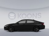Used 2022 Hyundai Elantra SE image 2