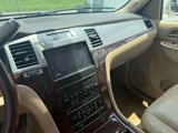 Used 2014 Cadillac Escalade ESV Premium image 6