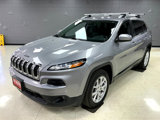 Used 2017 Jeep Cherokee Latitude image 5