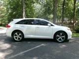 Used 2010 Toyota Venza image 4