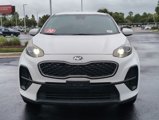 Used 2020 Kia Sportage LX image 3