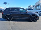 Used 2021 Volkswagen Tiguan SE R-Line image 2