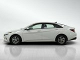 Used 2023 Hyundai Elantra SE image 2