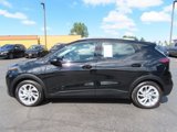 Used 2023 Chevrolet Bolt EUV LT w/ Driver Confidence Package image 4
