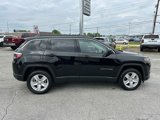 Used 2022 Jeep Compass Latitude image 3