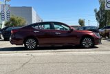 Used 2023 Nissan Altima 2.5 SV image 3