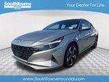 Used 2023 Hyundai Elantra SEL w/ Convenience Package image 3