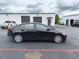 Used 2017 Hyundai Elantra SE image 2