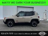 Used 2015 Jeep Renegade Trailhawk image 2
